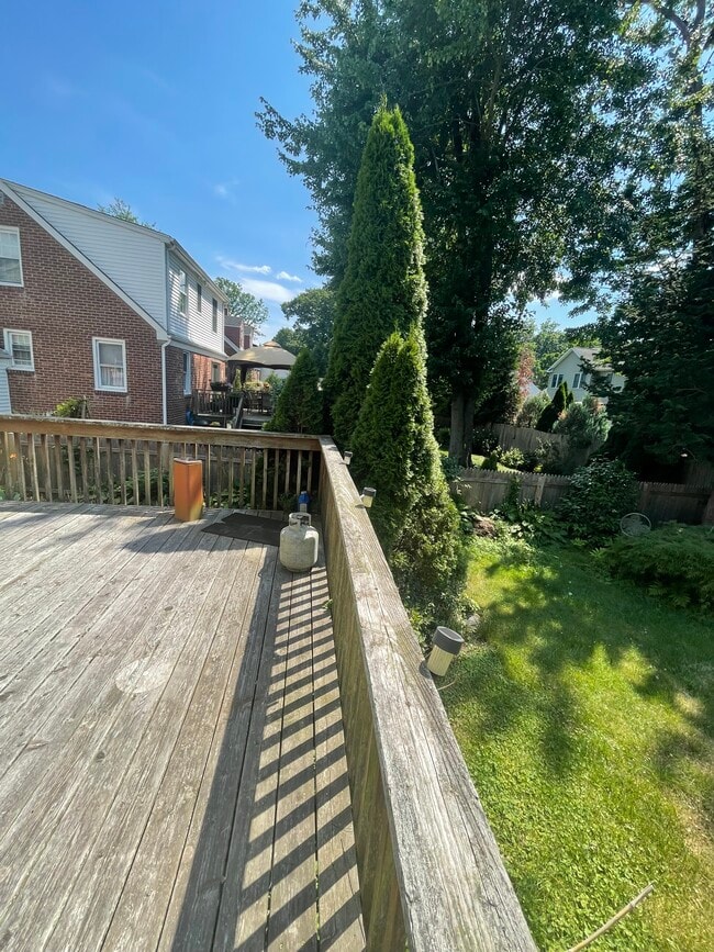358 Prospect Ave