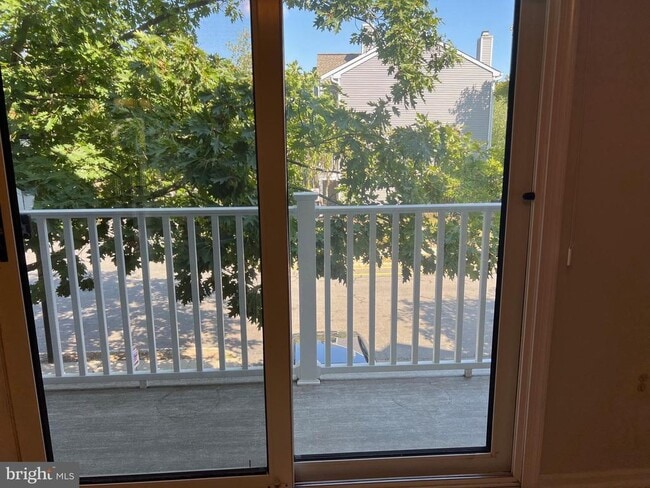 Photo - 53 E Shrewsbury Pl
