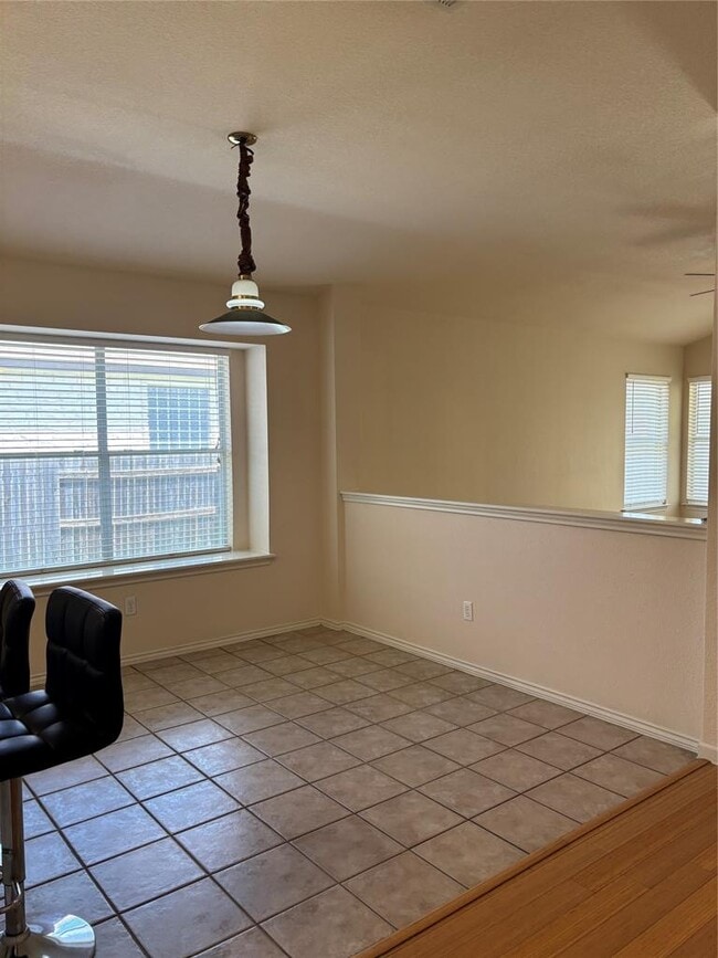 Photo - 1425 W Pflugerville Pkwy