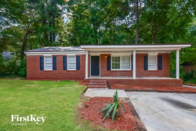 Building Photo - 295 Charlotte Blvd