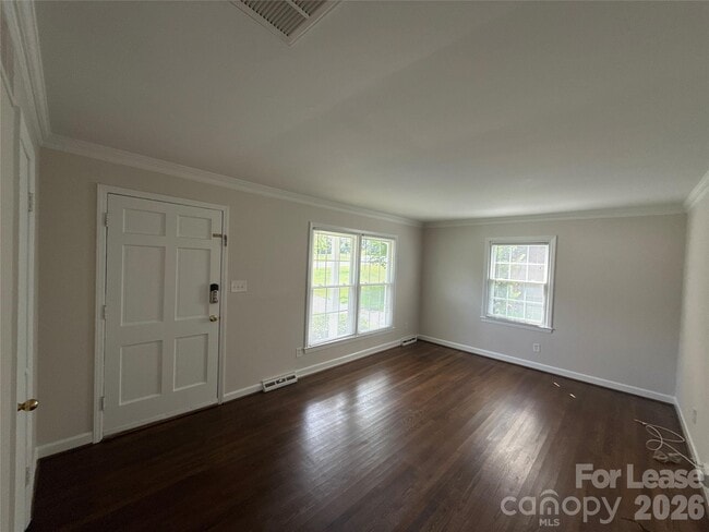 Photo - 4834 Fairheath Rd