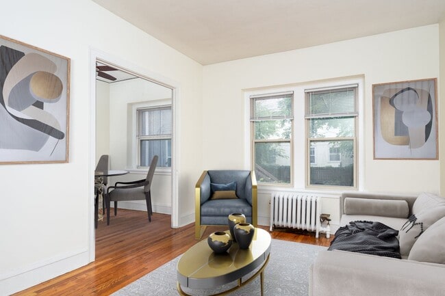 Photo - 2310 Harriet Ave S