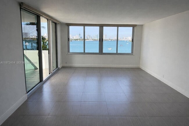 Photo - 1200 West Ave Unit 406