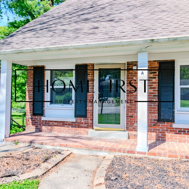 Photo - 105 Meadowlark Dr