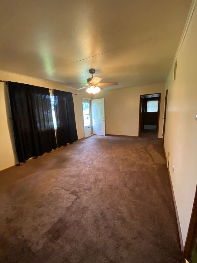 Photo - 3144 Astor Ave