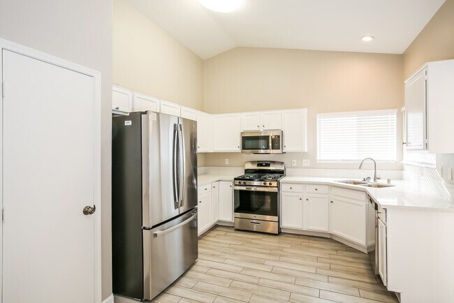 Photo - 601 Tobble Creek Ct