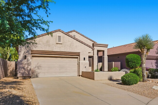7606 E Via del Sol Dr