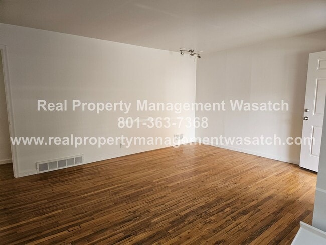 Photo - Check Out This 4 Bedroom 2 Bathroom Home i...