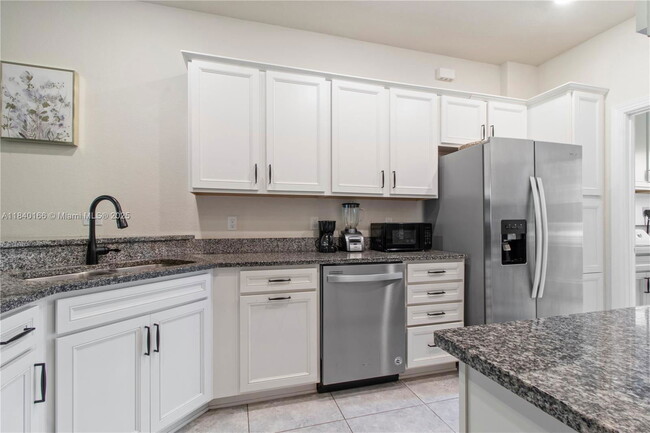 Photo - 5140 Eucalyptus Dr