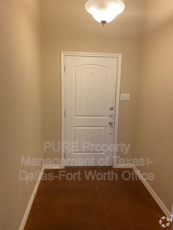 Building Photo - 7320 Mistletoe Trail Rental