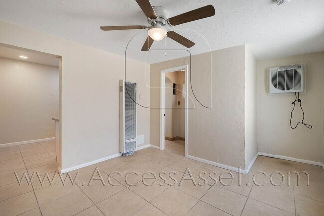 Photo - 64628 16th Ave