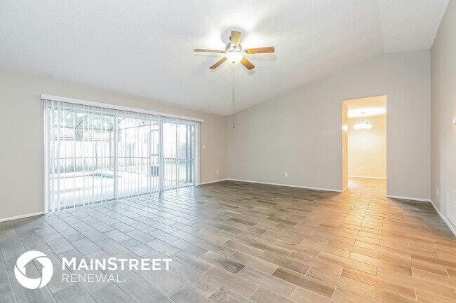 Photo - 2125 Turmeric Ave