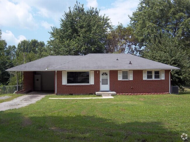 Building Photo - 105 Lealand Dr Rental