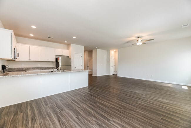 259 Clydesdale Cir