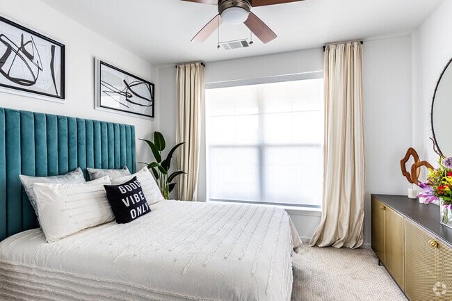 1 habitación, 1 baño - 776 pies cuadrados - The Villas at Waterside