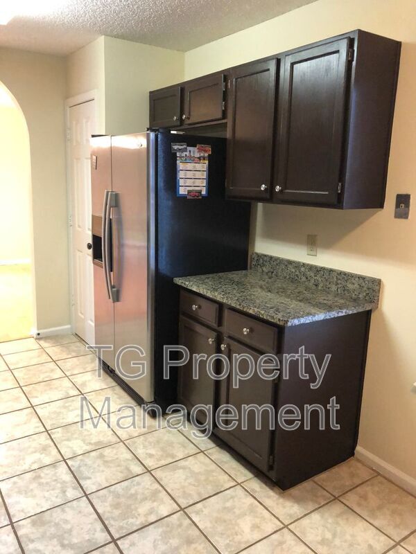 Photo - 12910 Forest Glen Ct S
