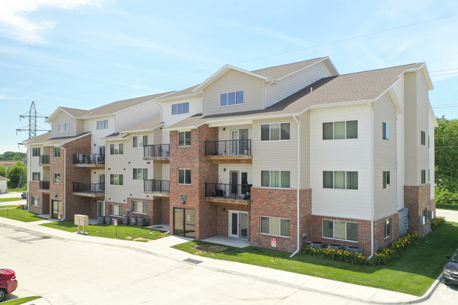 56th Street Lofts & Apts
