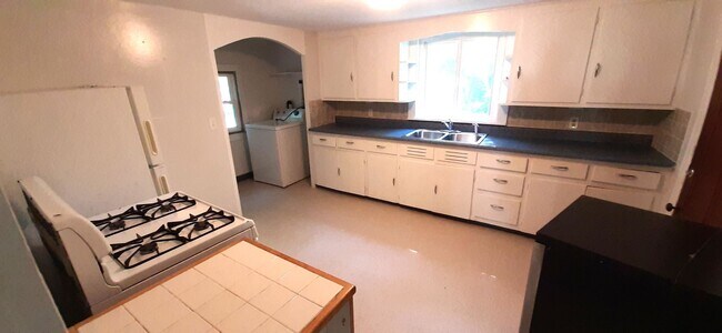 Photo - 504 S Aurora St Unidad 1