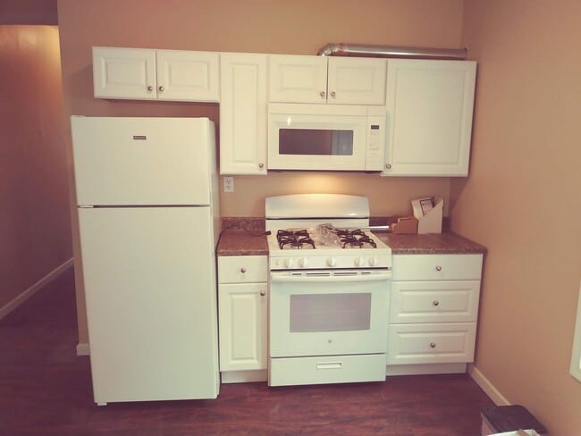 Photo - 54 Tuxedo Pl