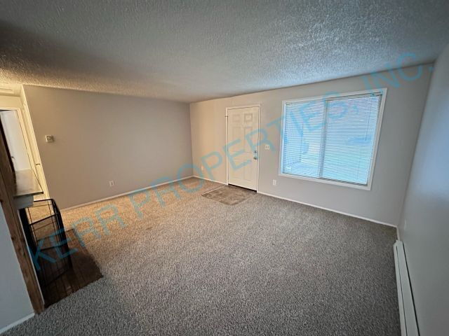 Photo - Charming 2-Bed Retreat with 875 Sq Ft of Comfort in Troutdale!