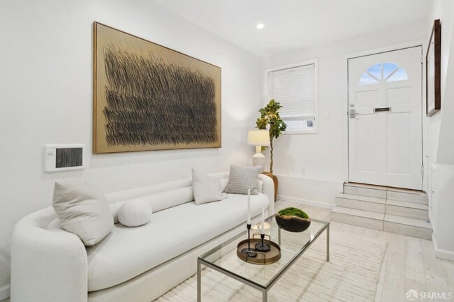 Photo - 202 (17-19 Card Aly) Unit 19A