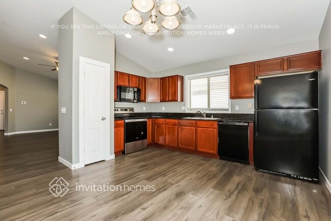 Photo - 23763 N Desert Dr