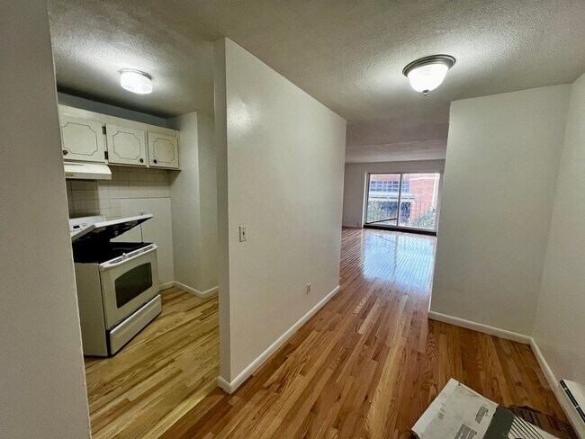 Photo - 30 Fremont St Apartment Unit 26