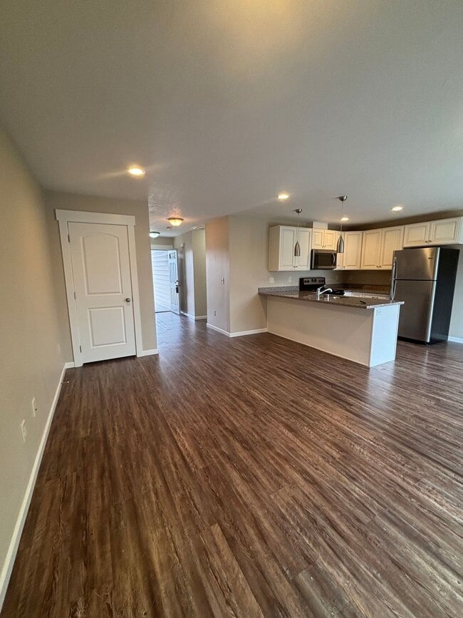 Photo - NEWLY UPDATED 4 bed / 2.5 BATH - Desirable Spokane Valley