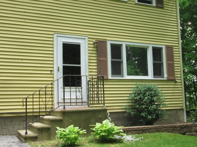 Photo - 26 Twist Hill Rd Unit D