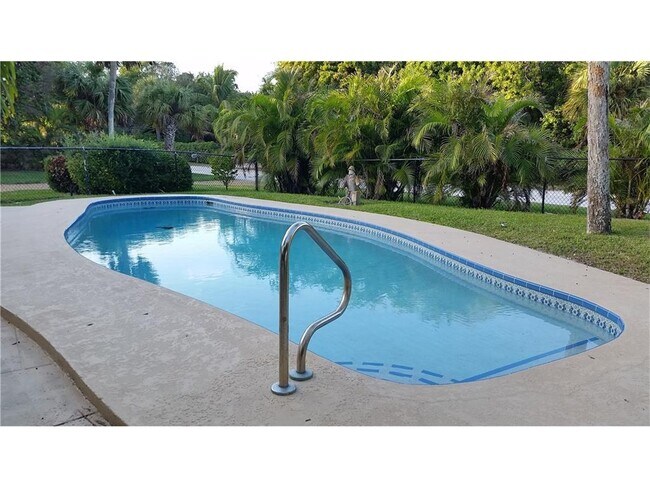 Photo - 3735 Eagle Dr