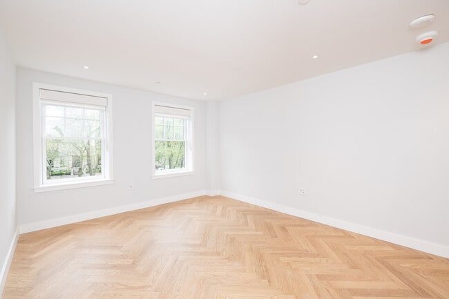 Photo - 12 Commonwealth Ave Unit 208