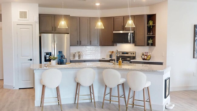 Building Photo - The Heyward Rental