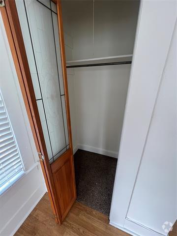 Building Photo - 4033 Cole Ave Unit 5 Rental