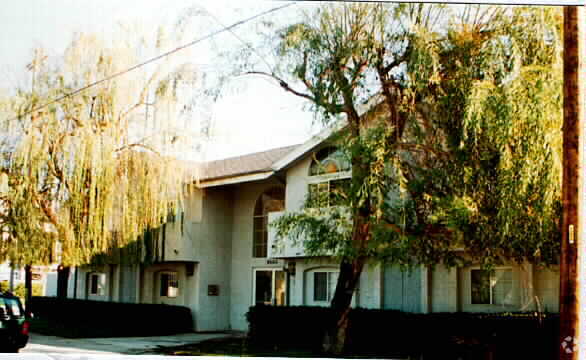 Building Photo - 9660 Sepulveda Blvd Rental