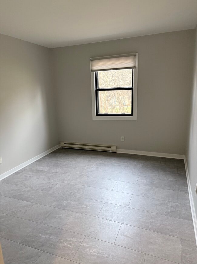 Hunter's Ridge Apartments