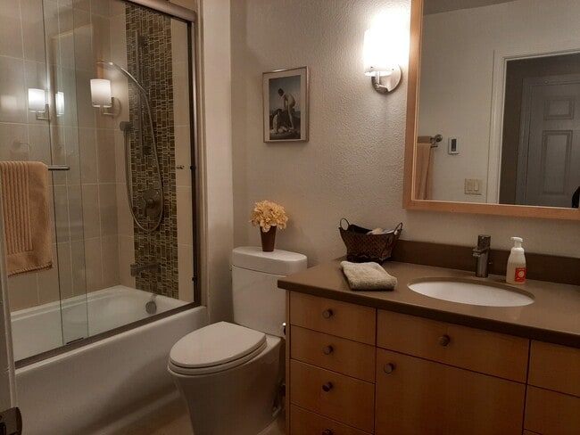 Photo - 321 Village Creek Rd