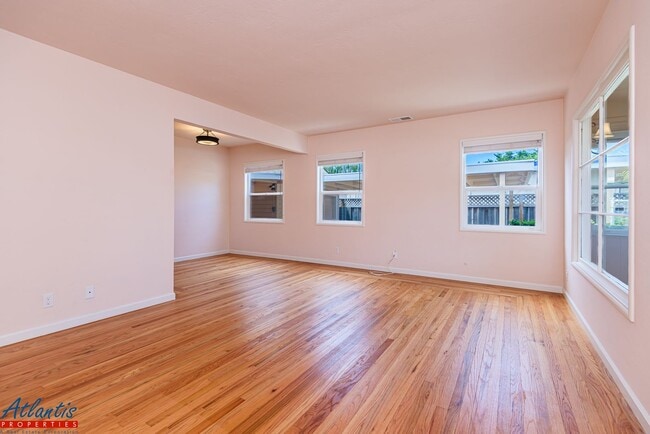 Photo - Lovely Seacliff Home | Desirable Location