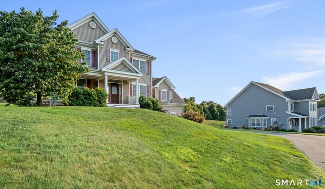 Photo - 5 Rolling Hills Dr