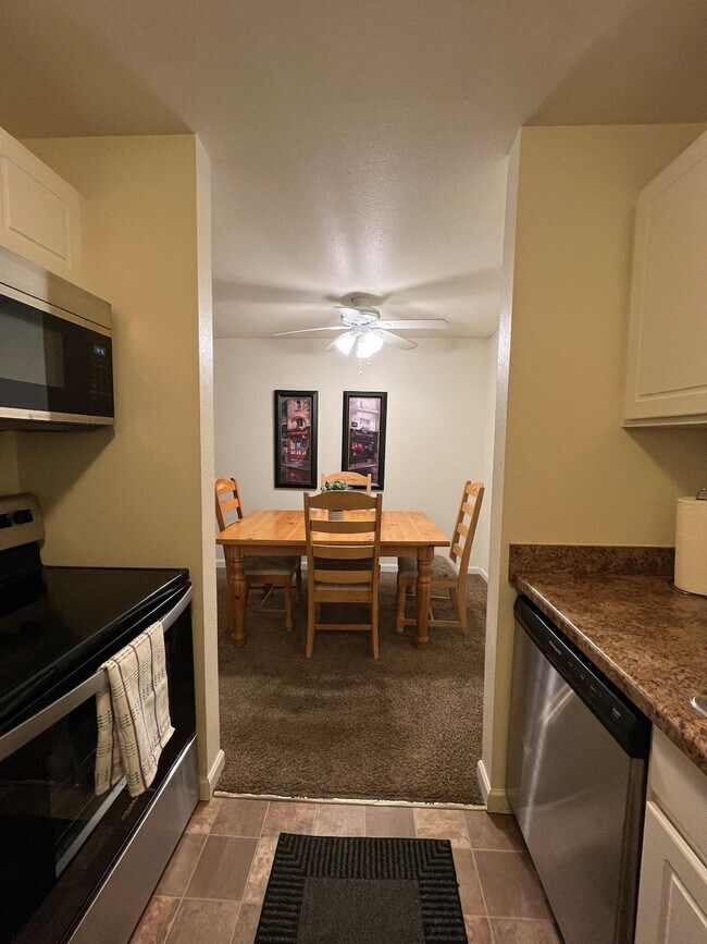 Photo - 3106 Village Ct Unidad ID1317849P