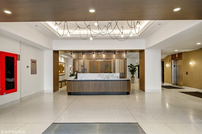 Photo - 165 N Canal St Unit 1324