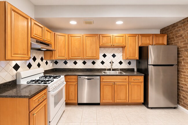 Photo - 22 S Huntington Ave Unit 1