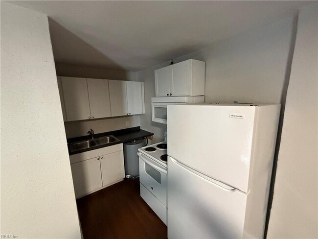 Photo - 1510 Wilson Rd Unit 5