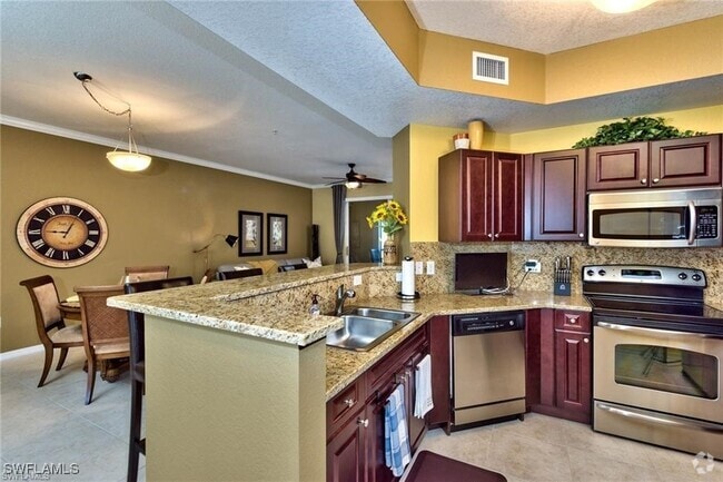 Building Photo - 8560 Violeta St Unit 204 Rental