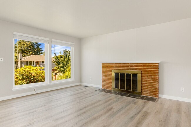 Photo - Crown Hill 3 Bedroom Daylight Basement Home