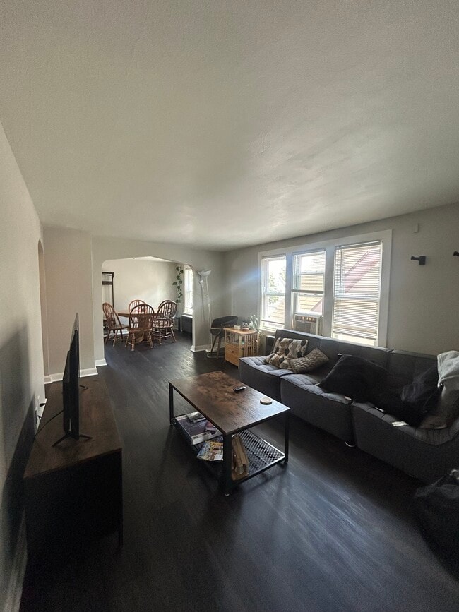 Photo - 1538 S 73rd St