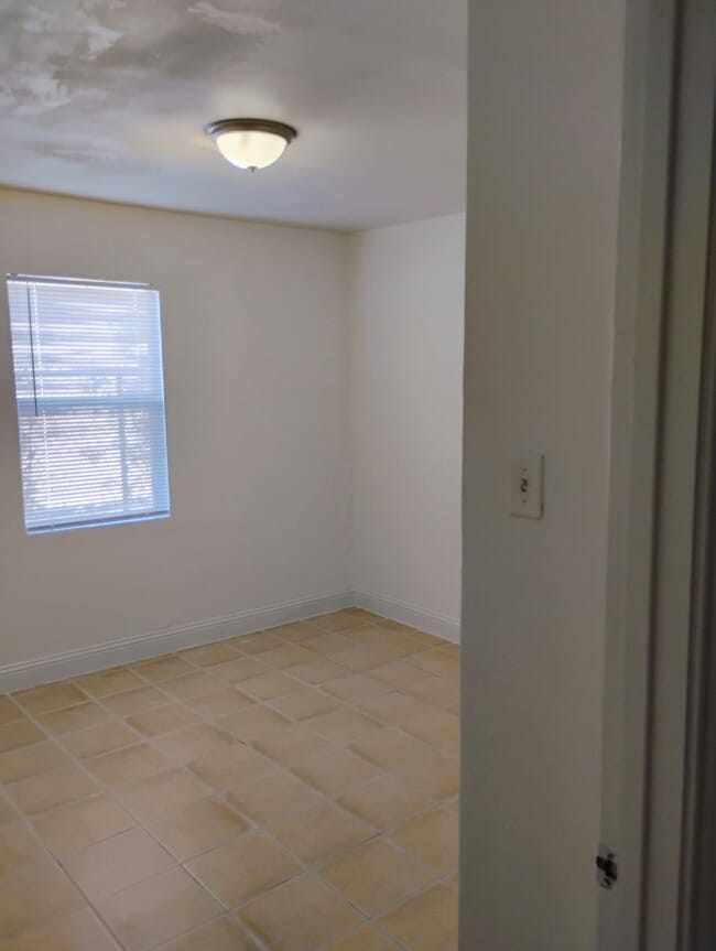 Building Photo - 3002 Market St Unit 1
