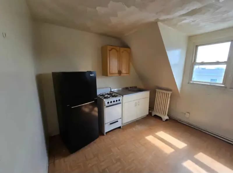 Photo - 90 Auburn St Unidad 13