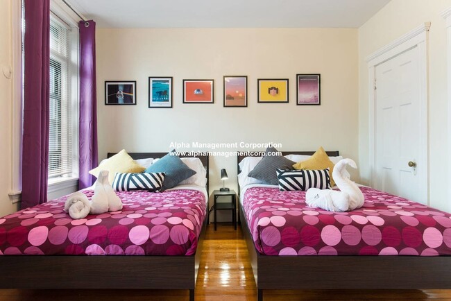 Photo - 1249 Beacon St Unit 2