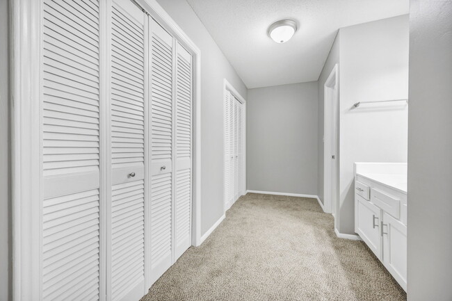 Landmark Woods Apartment Homes