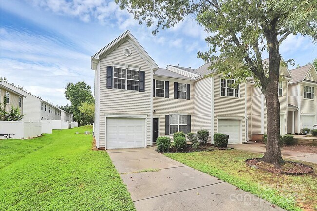 Building Photo - 7718 Abigail Glen Dr Rental